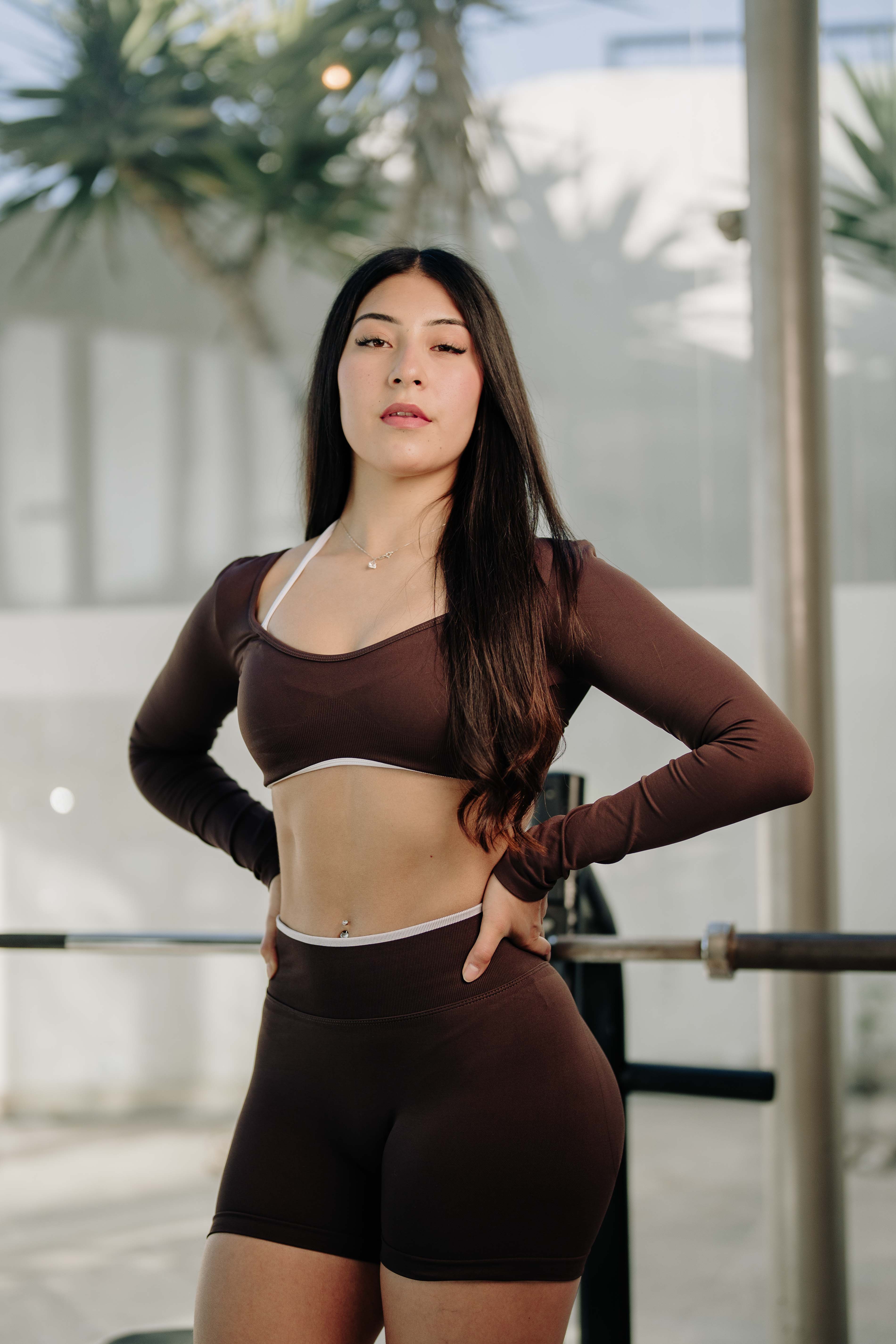 Top Sculpt Brown Line white - Long Sleeve NeuroWear™