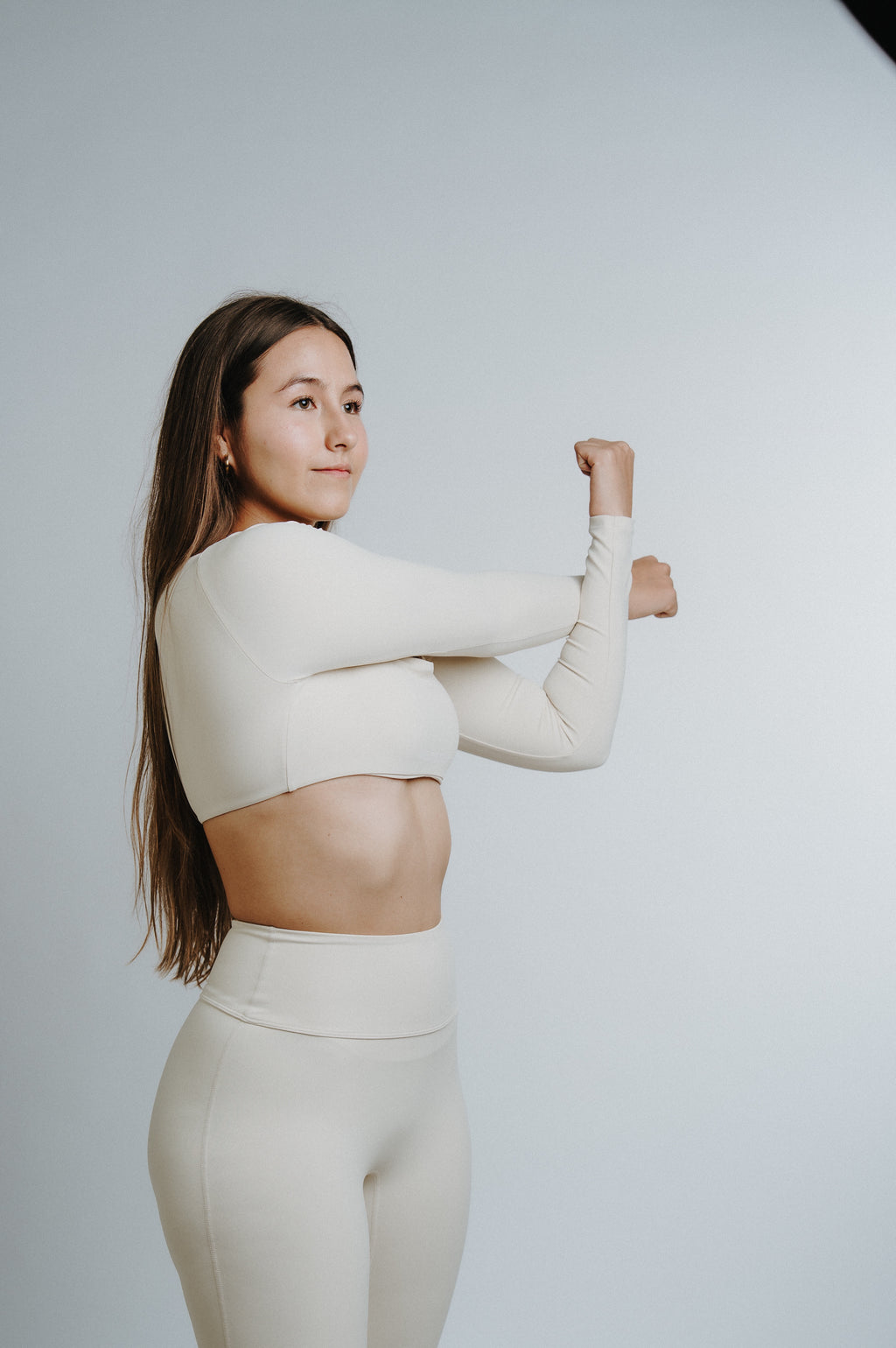 SÉLAH  Beige    Top manga larga escote cuadrado