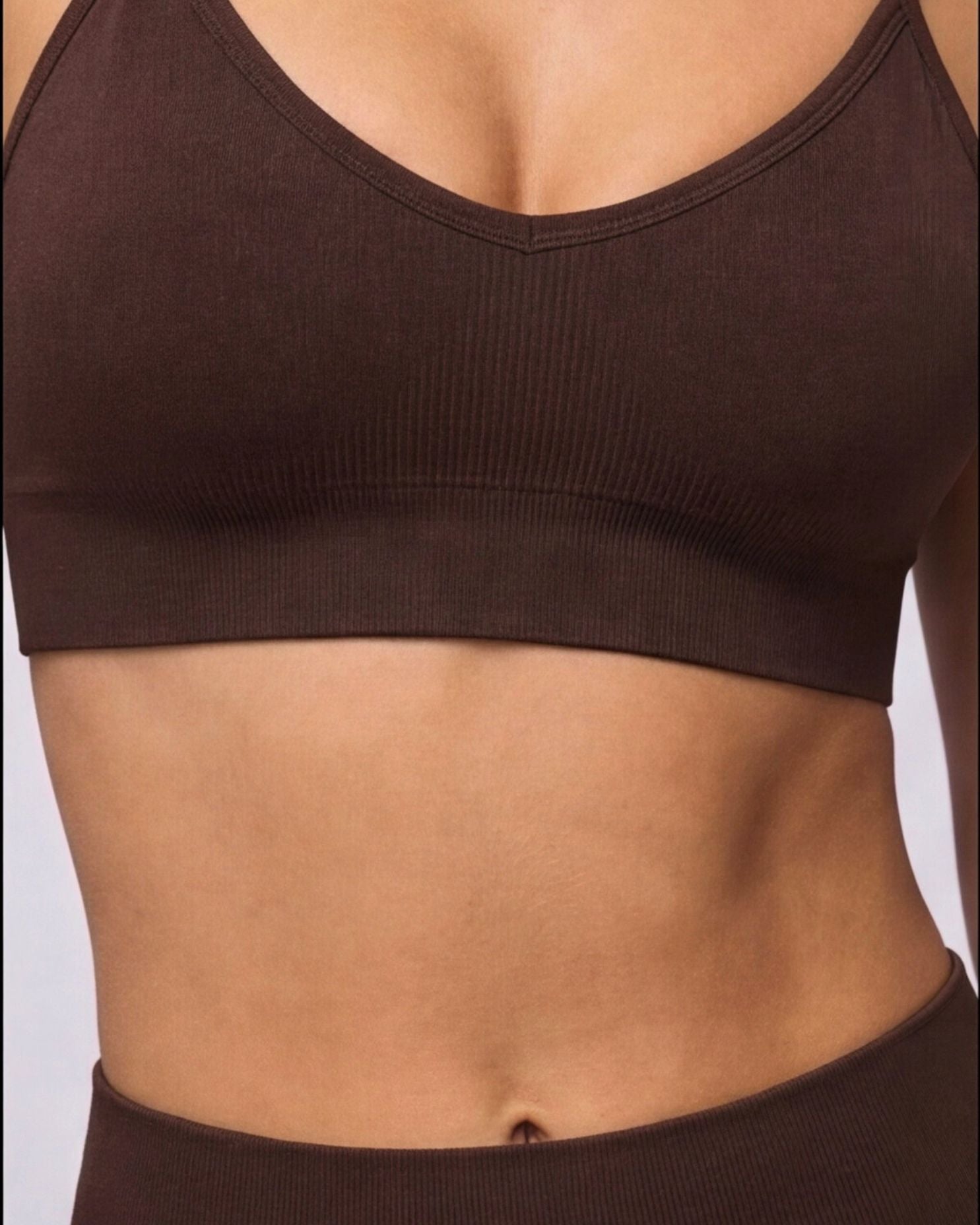 Top   Soporte Medio Café Moro