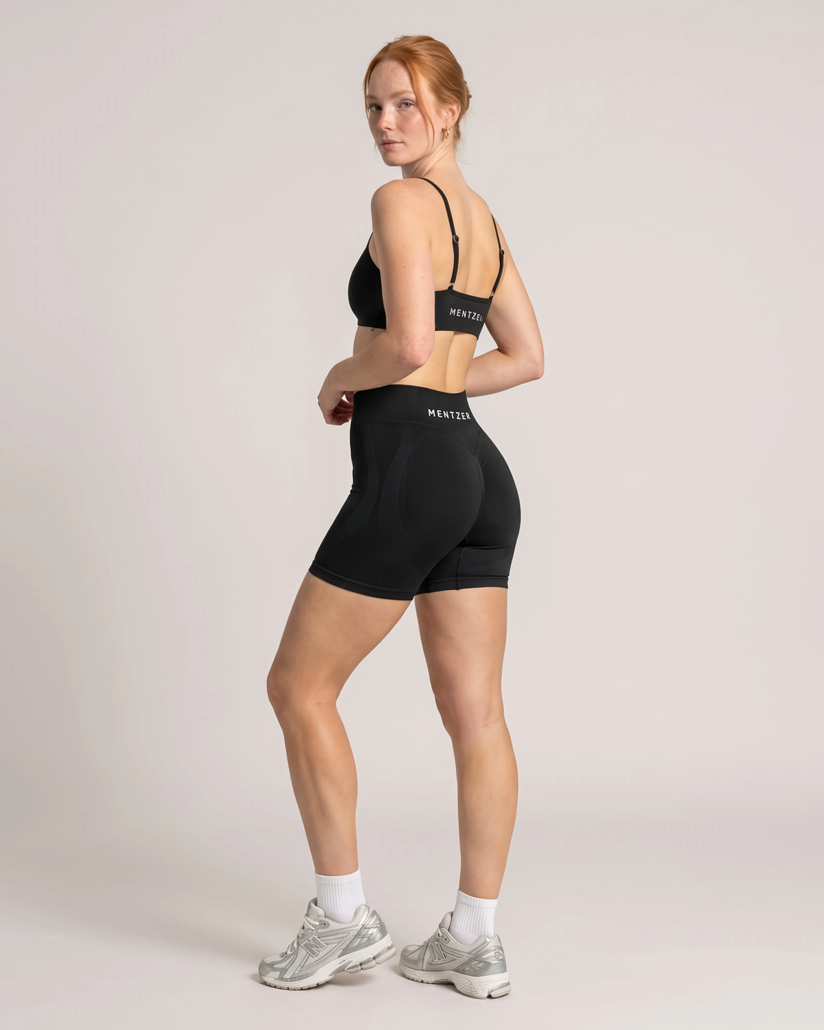 Shorts Deportivos  SCULPT Scrunch Negro