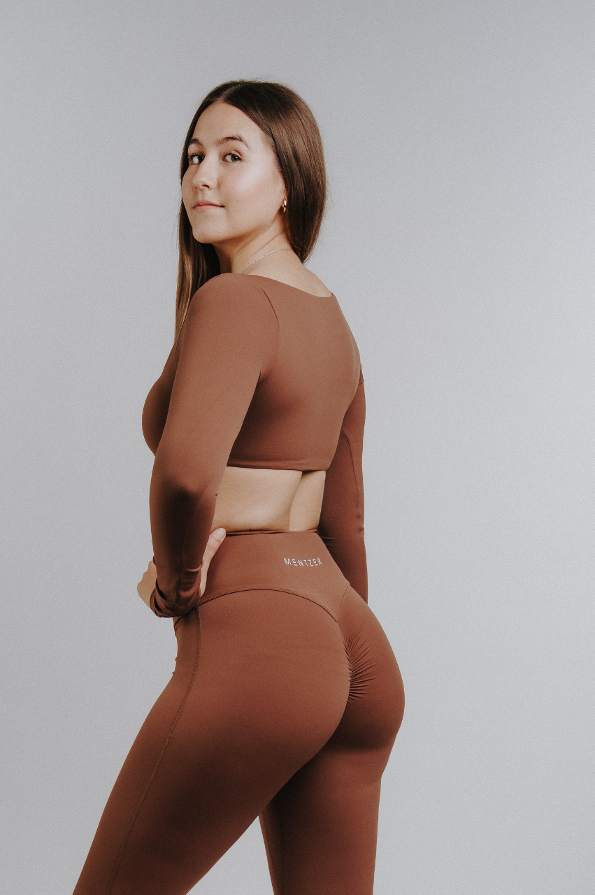 SÉLAH  Brown     Top manga larga escote cuadrado