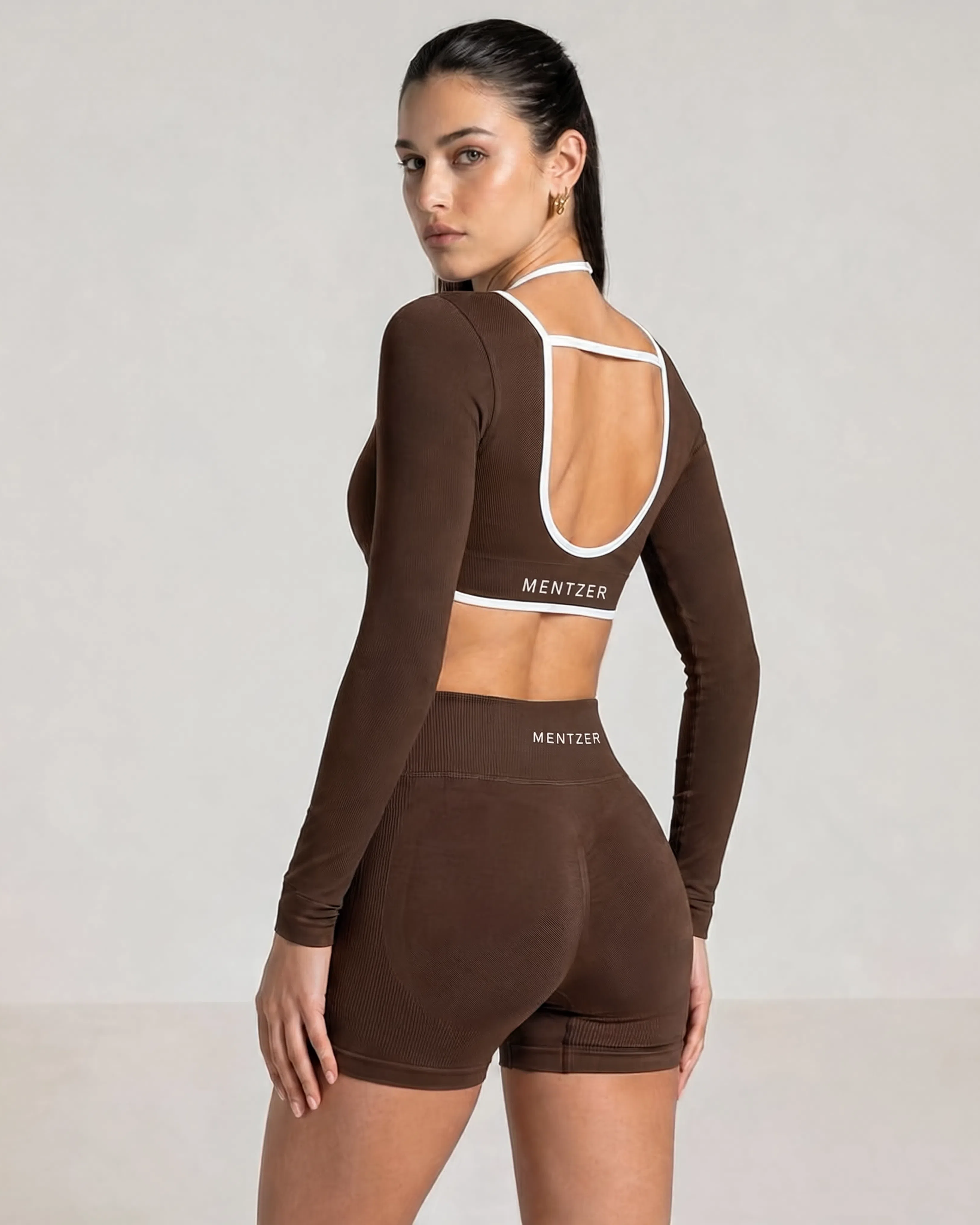 Top Deportivo Manga Larga SCULP™ Brown